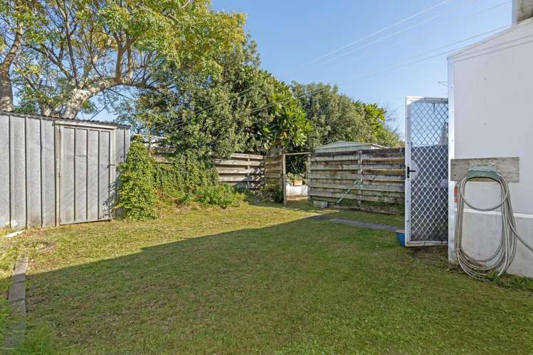 2/48 Waitangi Street Gisborne_14