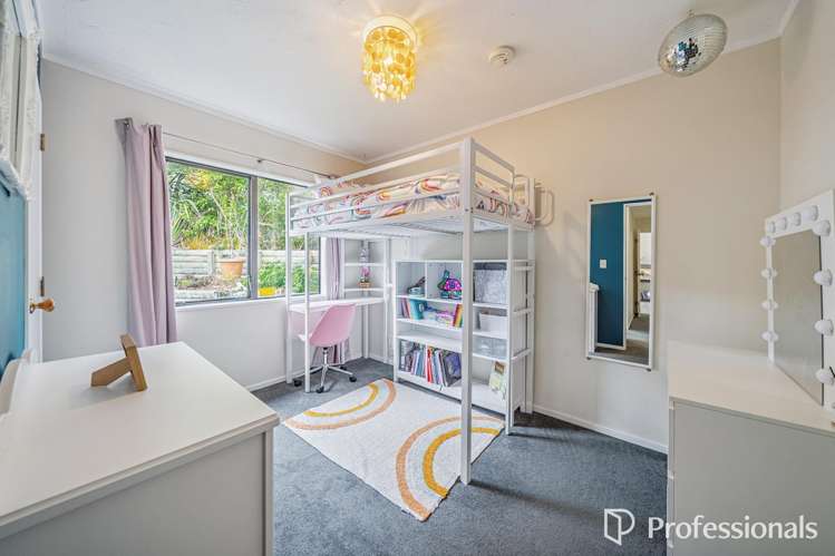 13 Otamarau Grove Maungaraki_18