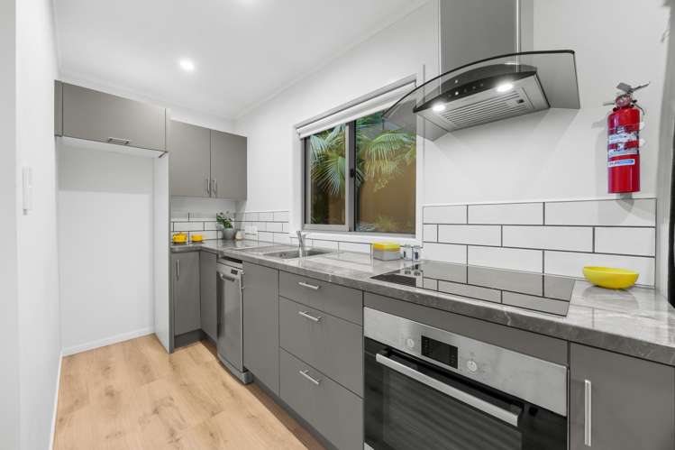 190 Golf Road Titirangi_28