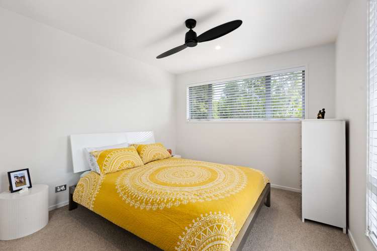 36 Boocock Crescent Orewa_12