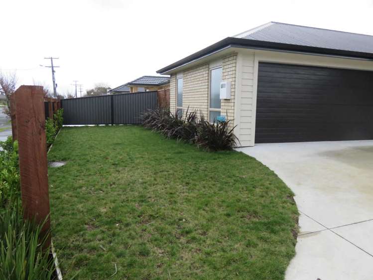 36 Saxbys Road Glenview_5