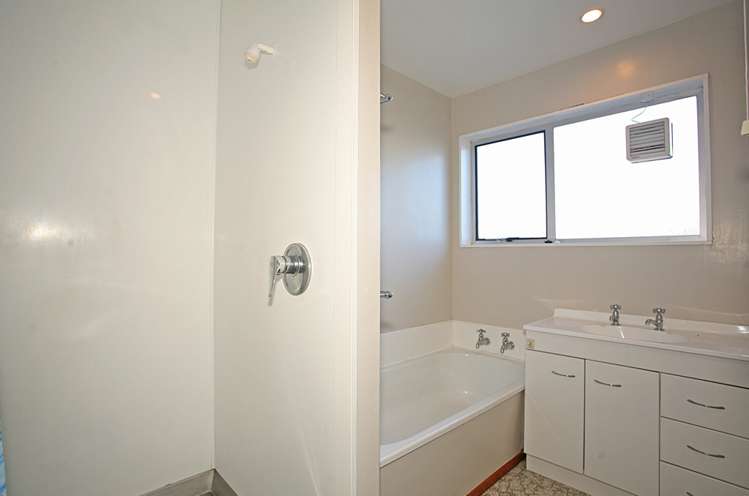 3/18 O'Briens Road Sockburn_10