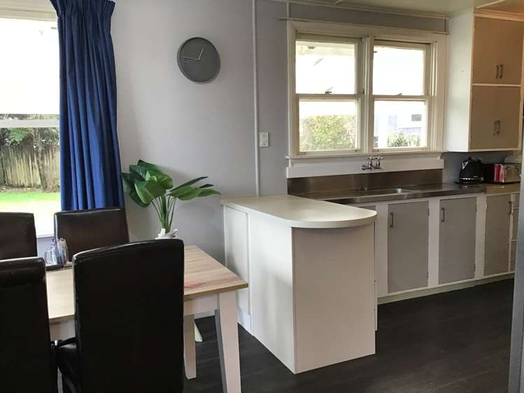 5 Awarua Place Haast_1