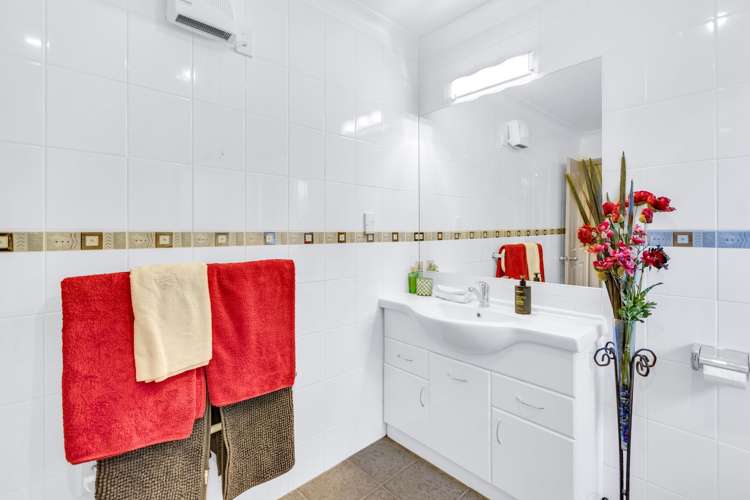 80 Koutunui Road Athenree_12