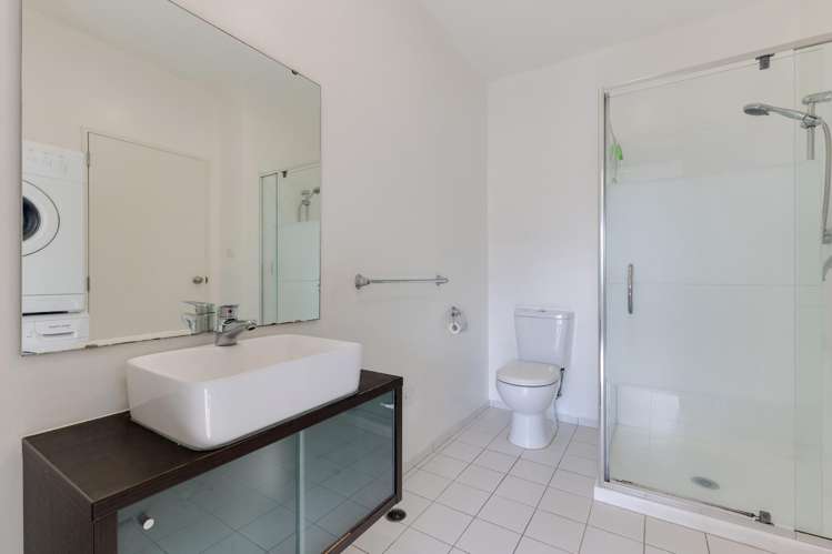 4/7 Kelvin Hart Drive_5