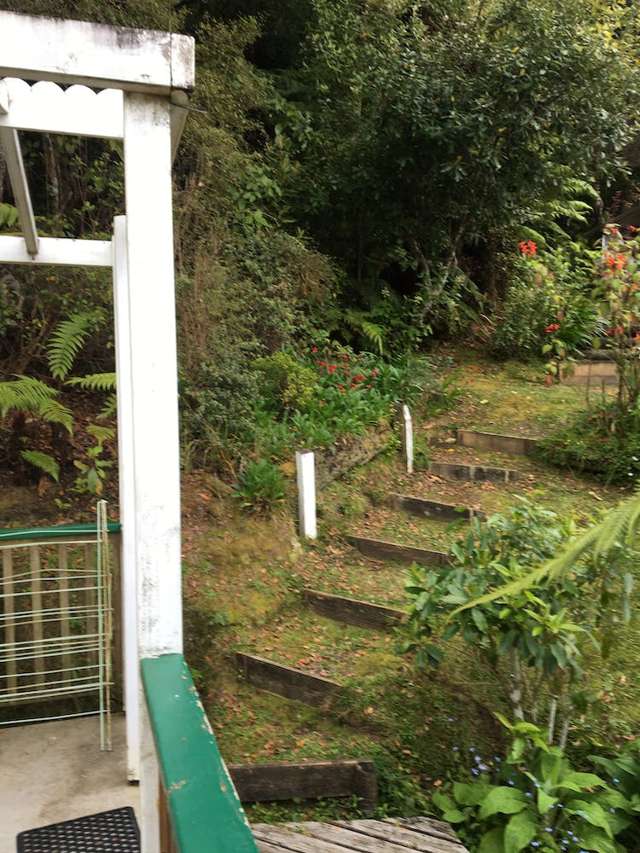 94 Wyndham Road Pinehaven_2