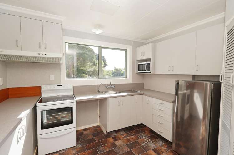 160 Oreti Road Otatara_8