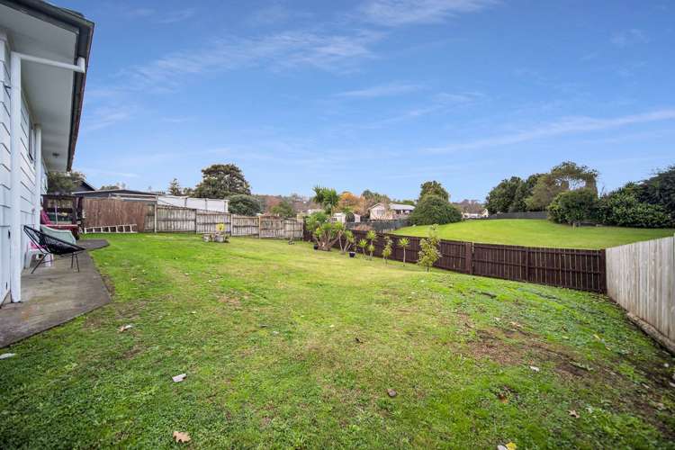 19 Fairdale Avenue Red Hill_13