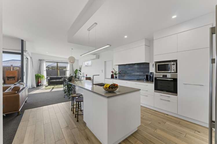 84 Tauhinu Avenue_1