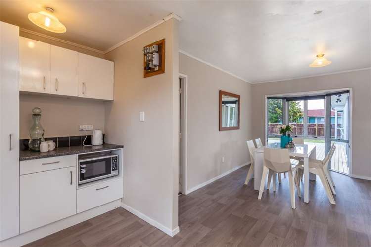 18 Hinerau Street Henderson_9