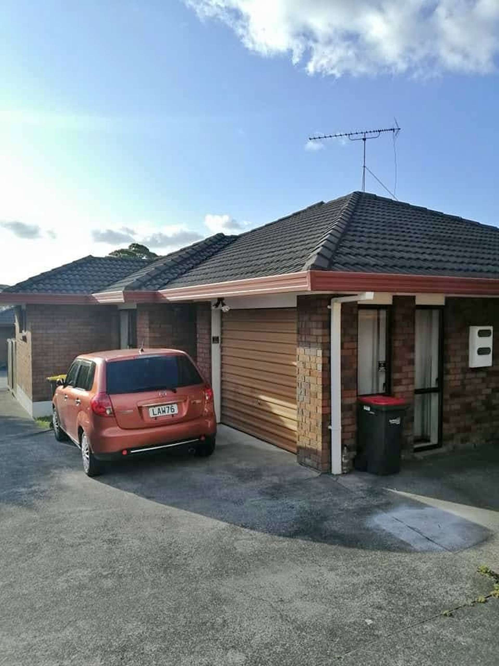 2/107 Moore Street Howick_0