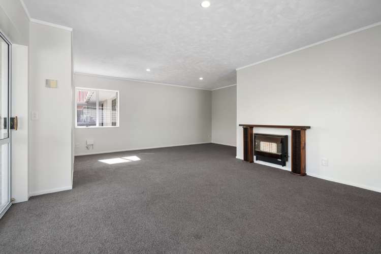 1b Hendon Place West End_5