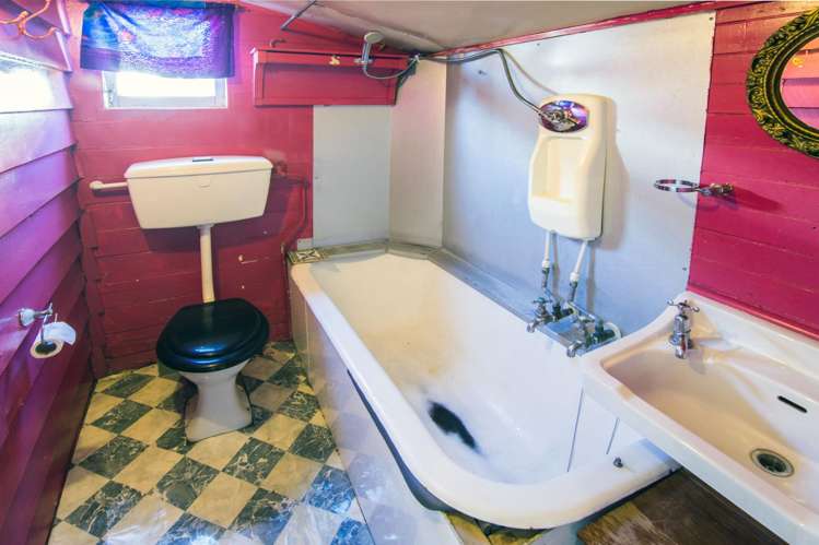 63 Lincoln Road Carterton_9