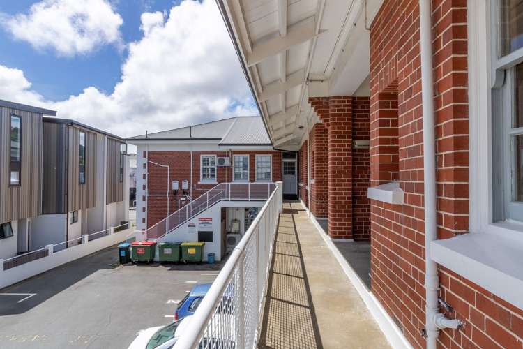 2/54 Northland Road Northland_2