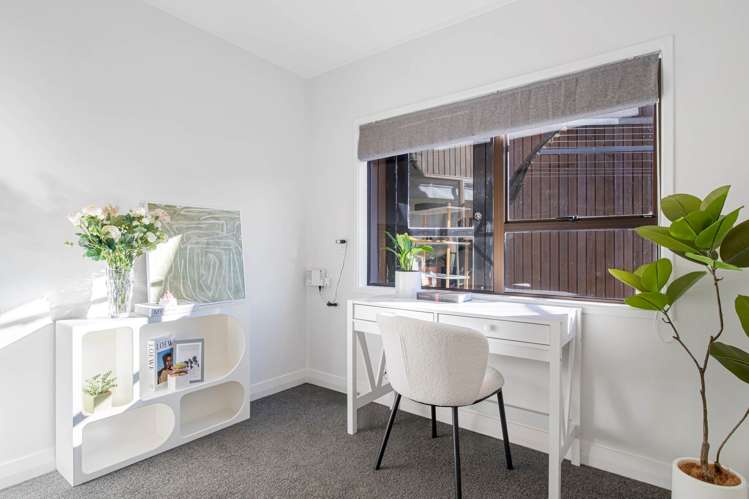 32 Bellbird Rise Murrays Bay_24