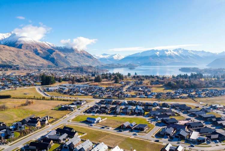 10 Doug Ledgerwood Drive Wanaka_7