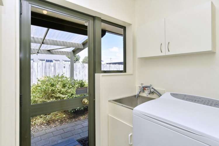 1b Eders Road Woodend_15