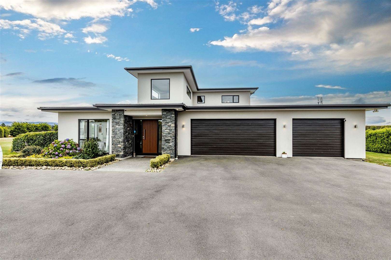 1 Hayfield Terrace Cust Waimakariri Houses for Sale One Roof
