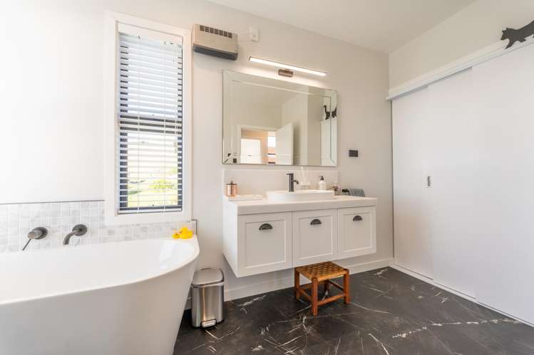32A Tenby Street Moeraki_19
