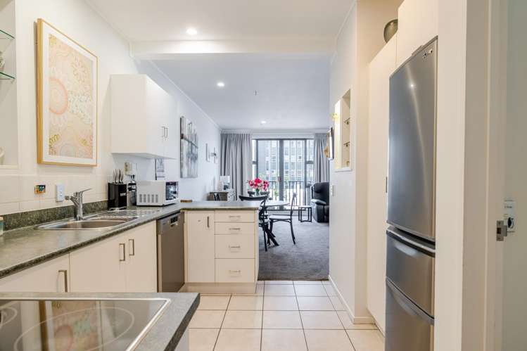 3F/6 Queen Street Palmerston North Central_5