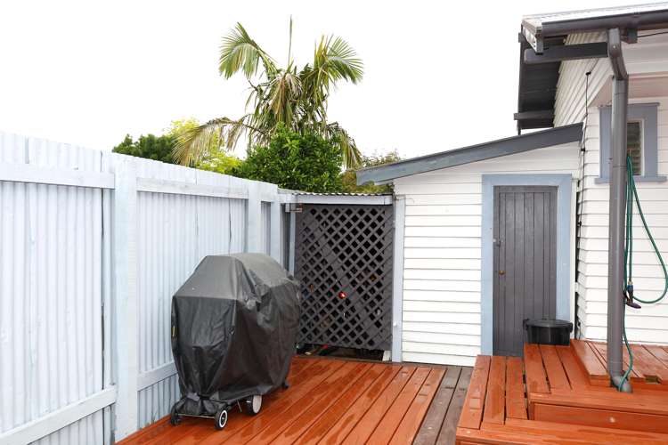 621 Nelson Street North Hastings_22