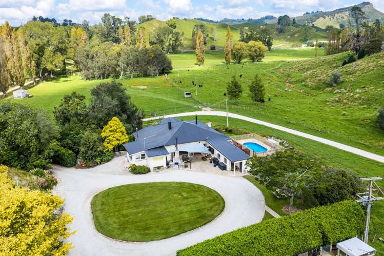 1678 Tiniroto Road Waerenga-O-Kuri_1