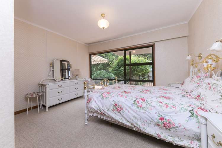 27 Ngaio Road Titirangi_9