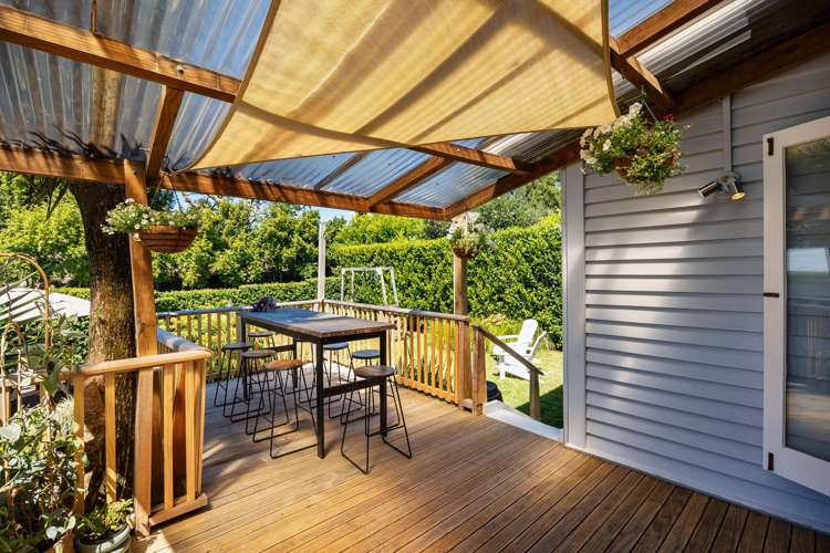 7 Thomas Avenue Mount Albert_4