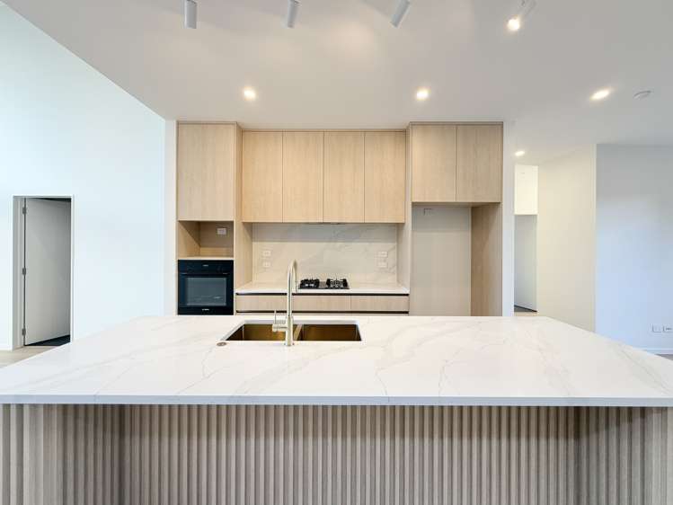 67 Huanui Drive Orewa_5