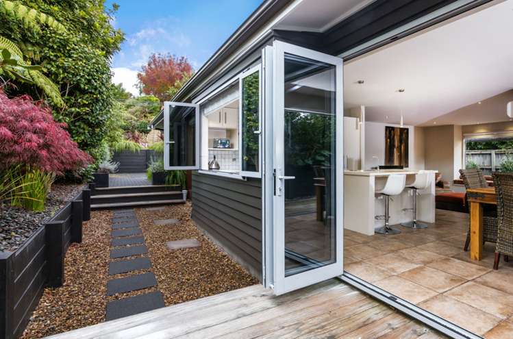 2/26 Awanui Street Hilltop_13