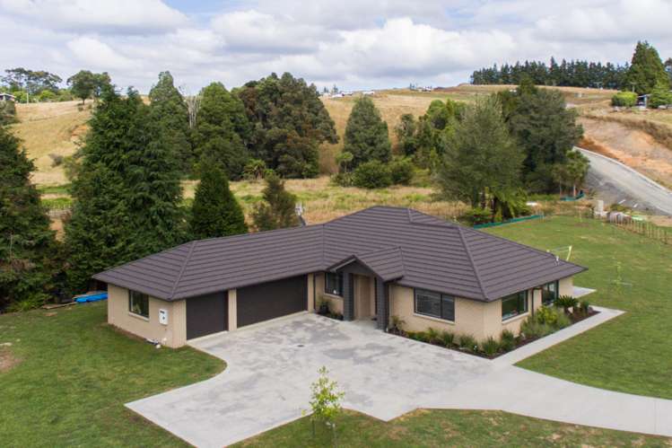 1 Glenwood Grove Whatawhata_23