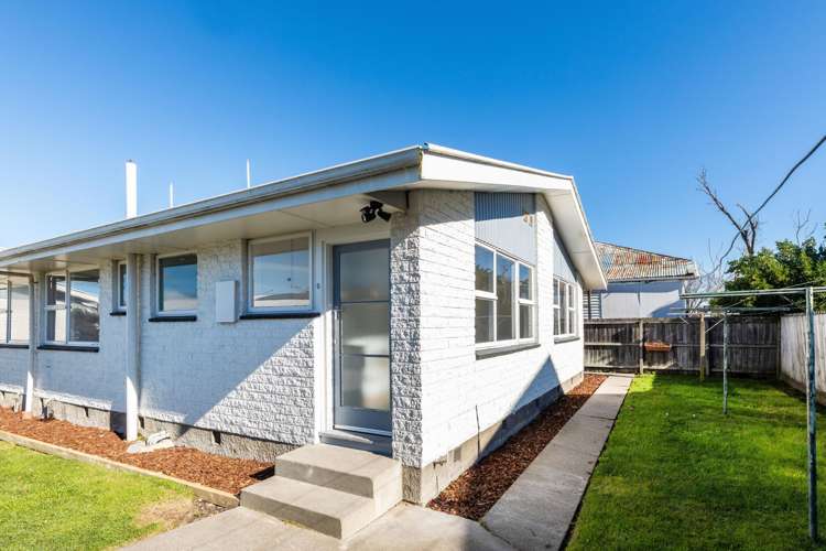 4 and 5/339 Hereford Street_0