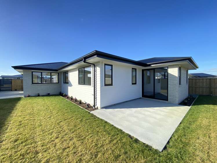 68 Benashet Drive Lincoln_22