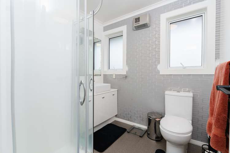 29 Ross Street Roslyn_13