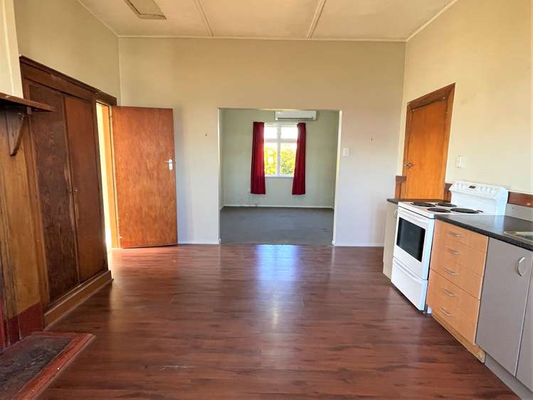 34 Christchurch Street Kaitangata_6