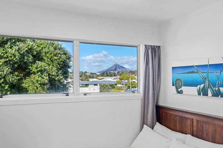 266B Courtenay Street Strandon_16