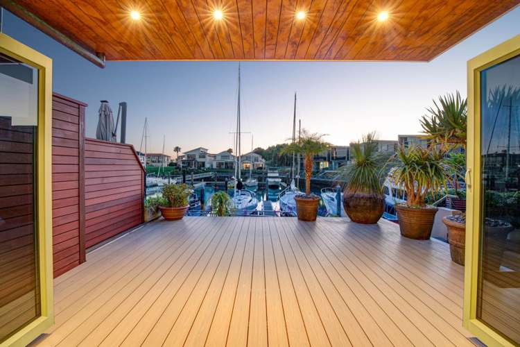 153 Waterside Crescent Gulf Harbour_1