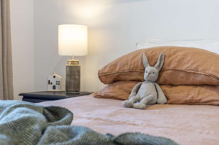 44B Crosland Road South Head_34