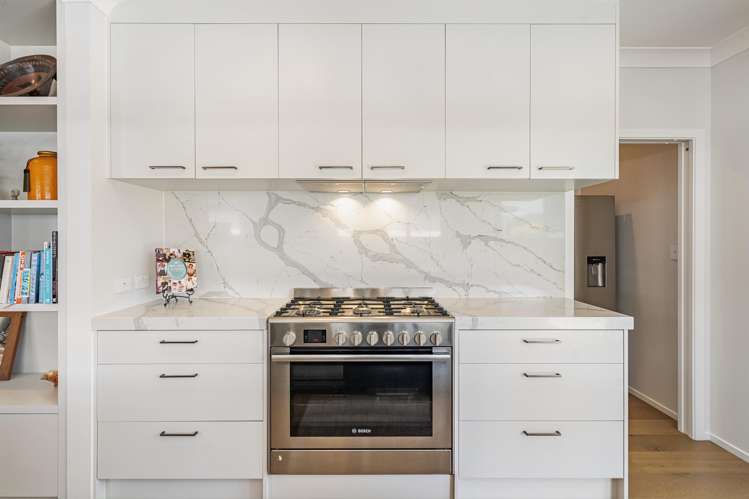 21 Cynisca Crescent Wallaceville_12