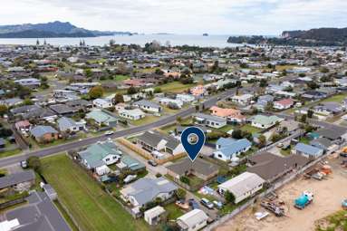 52a Whitby Avenue_1