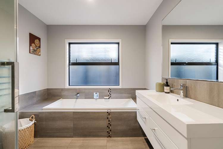 1330A Papamoa Beach Road Papamoa_16