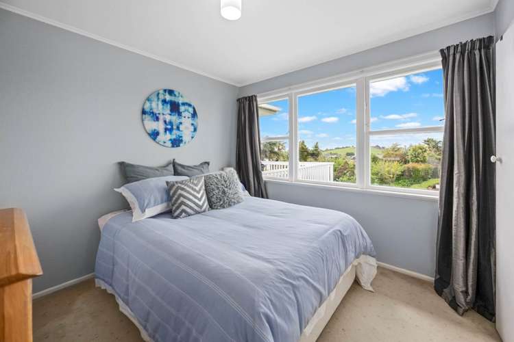 18 Cherry Road Bucklands Beach_16