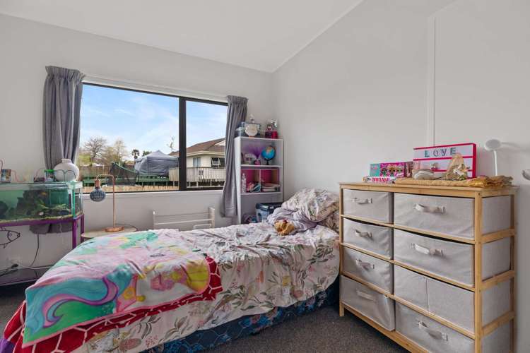 16 Southview Place Wattle Downs_5