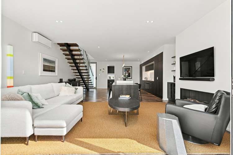 3/130 Office Road Merivale_11