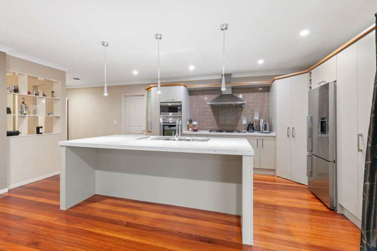 6 Soljans Place Flat Bush_6