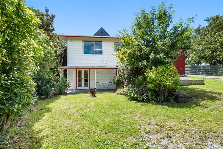 16 Hugh Duncan Street Haywards_15