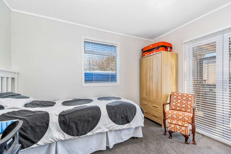 2/8 Oteha Valley Road Northcross_9