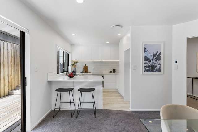 2/140 Forrest Hill Road Forrest Hill_2