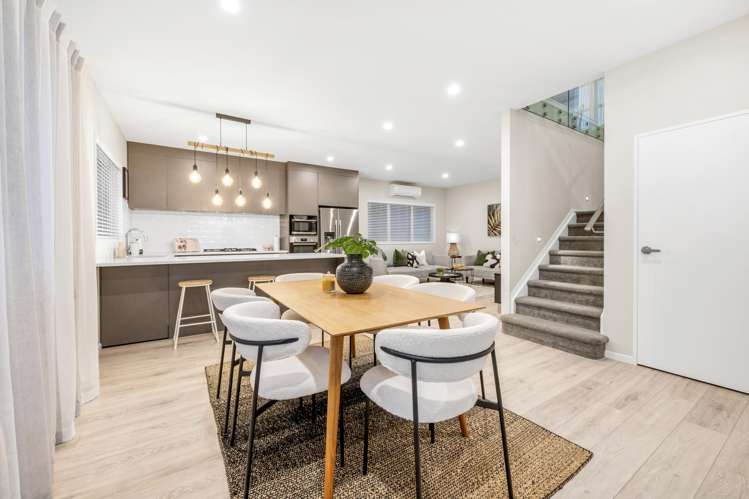 82B Moore Street Howick_13