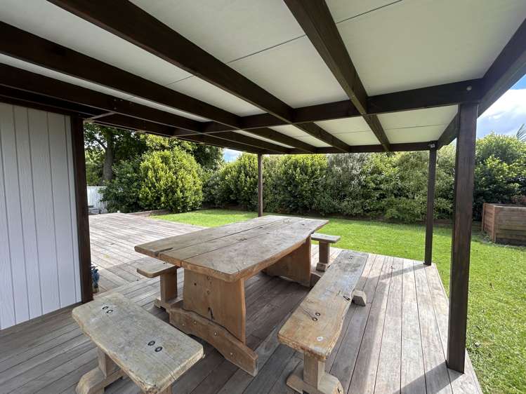 115c Main Road Makaraka_11